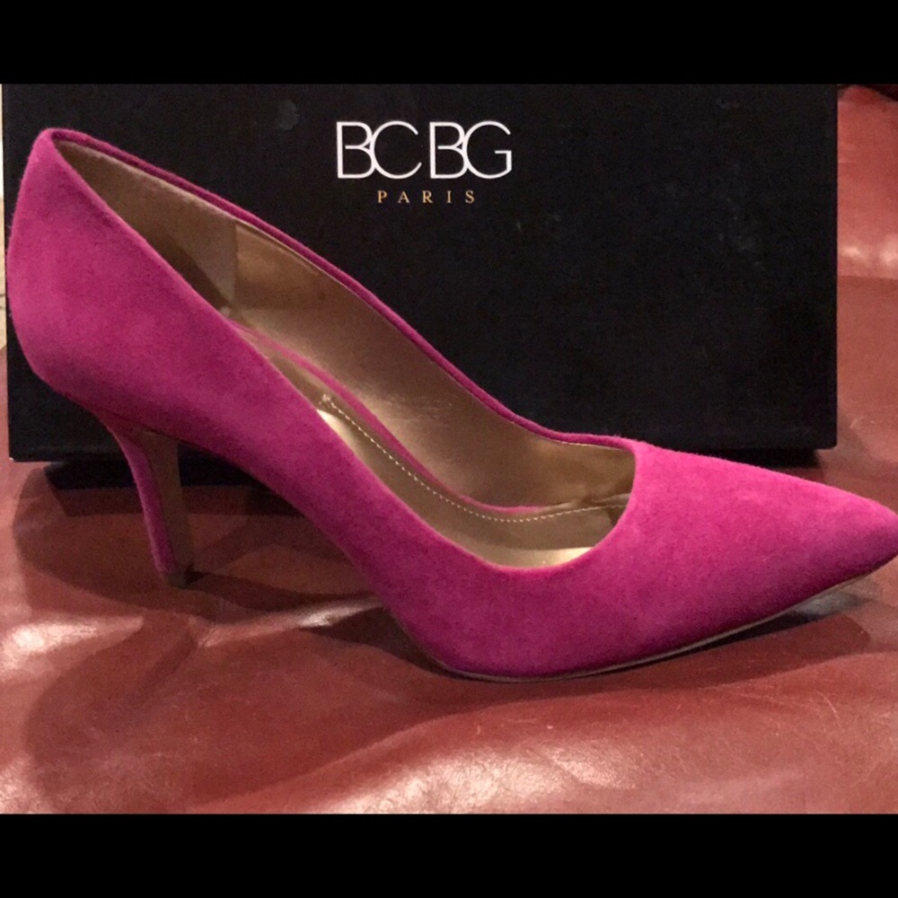 BCBG heels